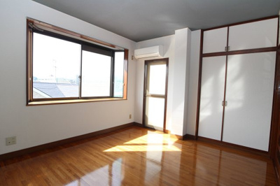 【居間・リビング】 | クリスタルヴィラ