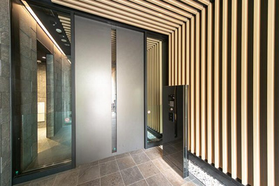 【ロビー】 | メゾン・クロイゾン