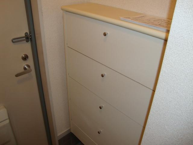 グランドパレス長泉Ａの玄関|下駄箱