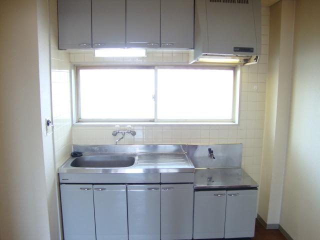 グランドパレス長泉Ａのキッチン|キッチン