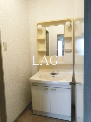 【洗面所】 | メゾンカネキュー | 洗面台です。