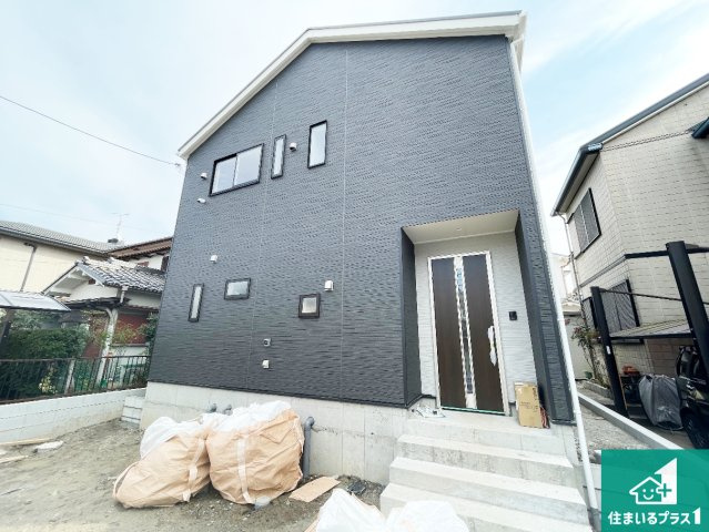 近江八幡市安土町下豊浦　第7期　新築一戸建ての外観|現在建築中！落ち着いた街並みで新生活を始めることが出来そう！周辺の物件も併せてご紹介させて頂きます！