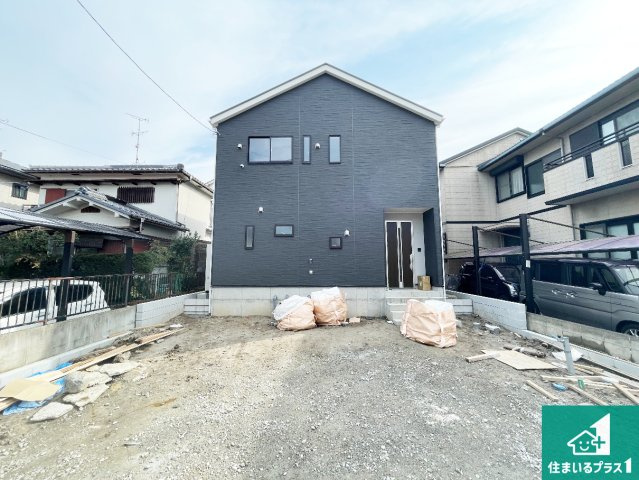 近江八幡市安土町下豊浦　第7期　新築一戸建ての外観|現在建築中！落ち着いた街並みで新生活を始めることが出来そう！周辺の物件も併せてご紹介させて頂きます！