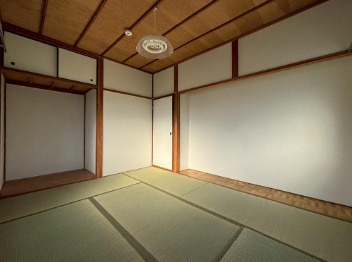 西島戸建の和室