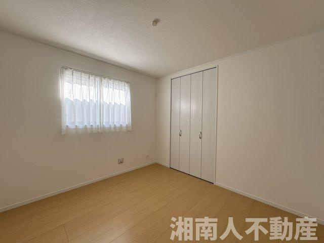 茅ケ崎市柳島１丁目　全3棟　の洋室|スタンダードな洋室です