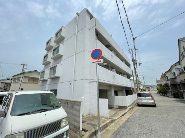 ワイズレジデンス垂水の外観