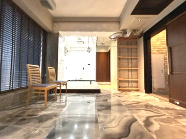 村田ビル 2Fの内装