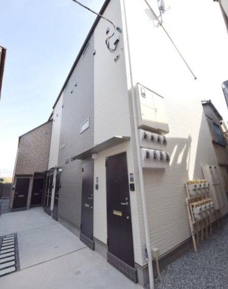 バーミープレイス青砥のエントランス