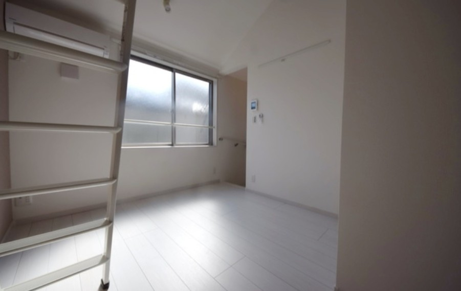 バーミープレイス青砥の居間・リビング