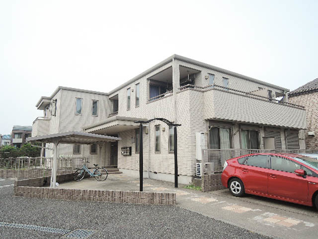 ラフレシール桜山の外観