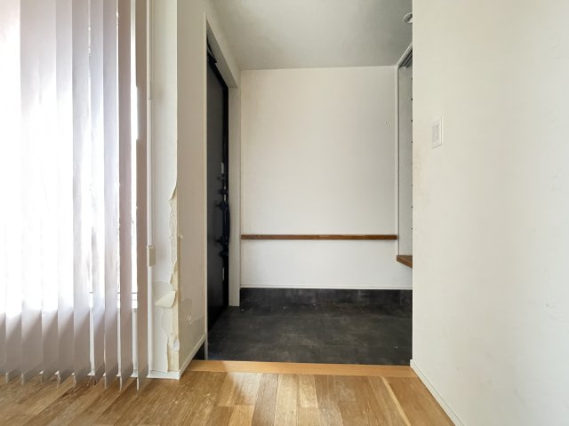 おいらせ町鶉久保の玄関