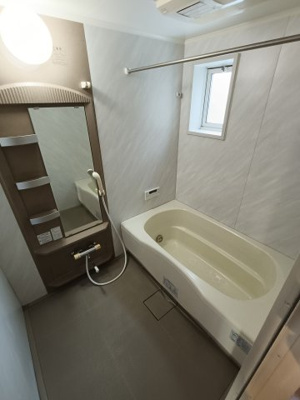 【浴室】 |  エクセル シャルム B