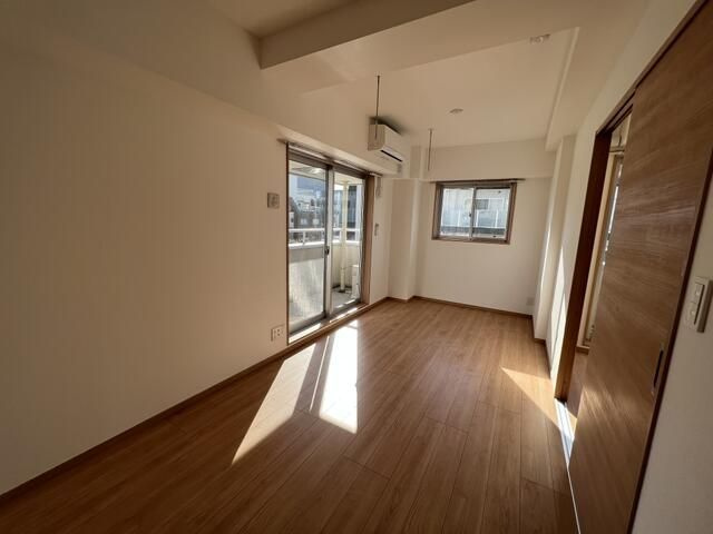 JUタワーフロントKINSHICHOの寝室