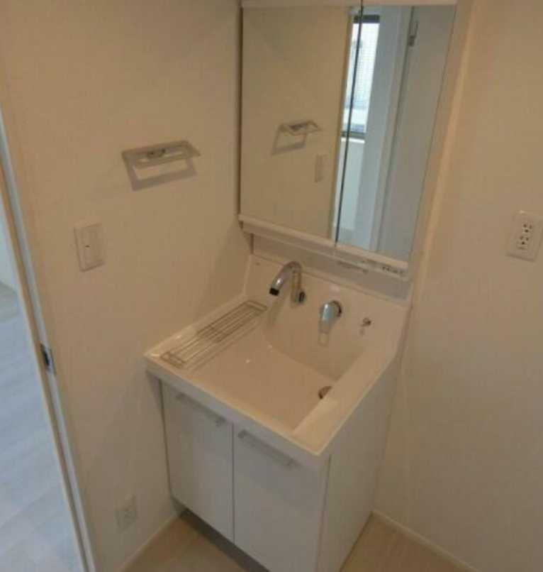 ブエナビスタ二子玉川　ネット無料　角部屋　築浅の洗面所