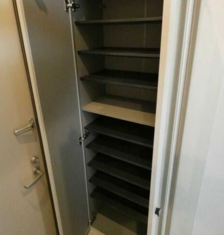 ブエナビスタ二子玉川　ネット無料　角部屋　築浅の収納