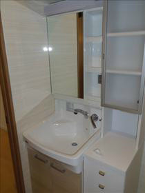 ＬＵＸＥ宝神Ｂの洗面所