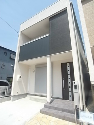 ＬＵＸＥ宝神Ｂの外観