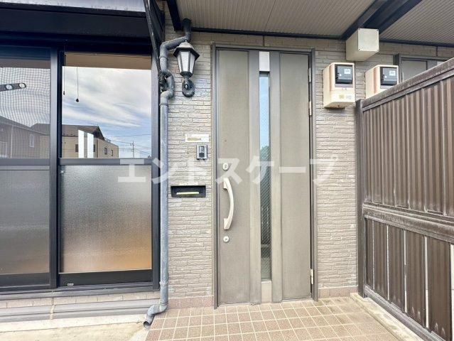 ファミールデュオの玄関|高崎、前橋のお部屋探しはエンドスケープまで！お客様の理想お聞かせ下さい♪