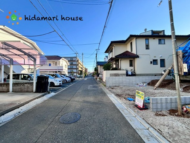 北区植竹町1丁目　新築戸建　リーブル01の前面道路含む現地写真