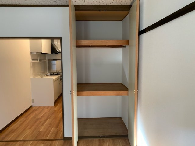 武蔵野市吉祥寺北町２丁目の賃貸マンションの収納