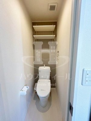 【トイレ】 | グランヴェルデ中央 | シンプルで使いやすいトイレです