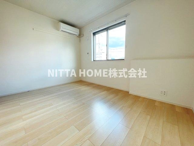 ボナールⅠの内装|洋室は6.0帖、5.0帖の2室です◆