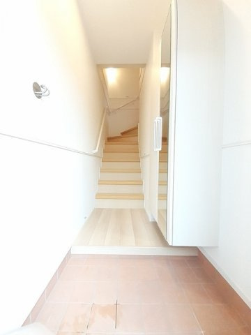 メルヴェーユ　Ⅲの玄関