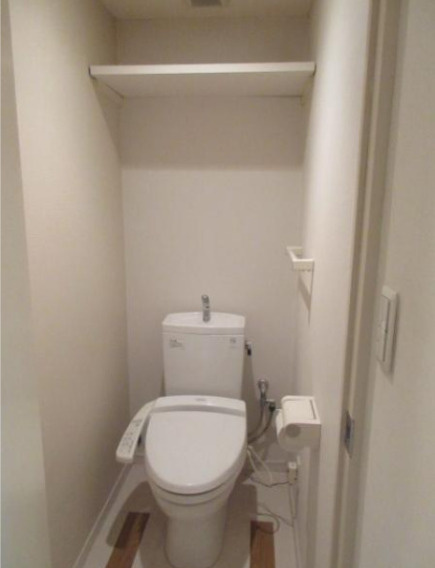 ヒルズ代官山　角部屋　分譲　常時ゴミ出し可　リノベーションのトイレ