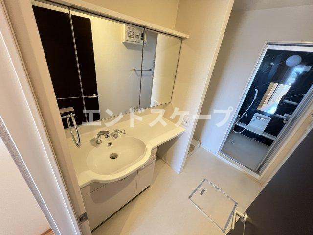 フラールの洗面所|高崎、前橋、伊勢崎エリアのお部屋探しはエンドスケープまで！お客様の理想お聞かせ下さい♪