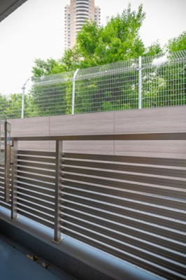 【バルコニー】 | ＳＱＵＡＲＥ市谷河田町ｈｉｌｌｓｉｄｅ | ※写真は同タイプ住戸です。