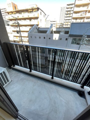 ベル・リトモのバルコニー