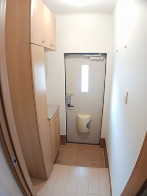 【玄関】 | ポート　リジェールⅡ