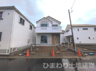 【間取り】 | 綾瀬市蓼川3丁目  9号棟 3期 | 都市ガス　網戸標準仕様　シャッター6箇所付　Ｗロックカードキー（FamiLock 電池式）　食洗器・浄水器　浴室乾燥機+窓・浴室TV　セカンド洗面　屋根洋瓦葺き　全居室収納　LDK19帖