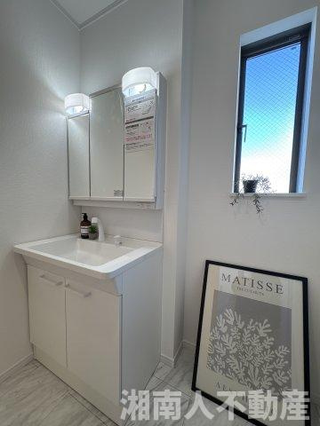 茅ケ崎市柳島１丁目　全3棟　の独立洗面台|独立洗面化粧台付き