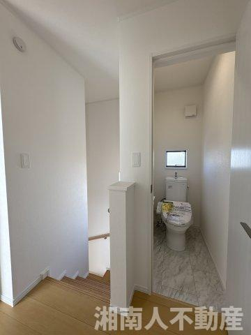 茅ケ崎市柳島１丁目　全3棟　のトイレ|シンプルで使いやすいトイレです