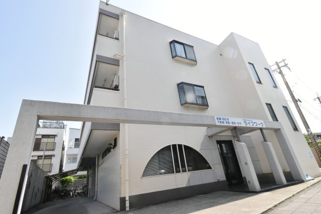 ハイツコンフォートの外観