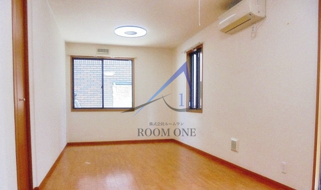 グリーンハイツの居間・リビング|洋室のお部屋です。