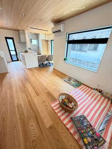 ☆選べる家具プレゼント☆南梅本　新築建売の居間・リビング