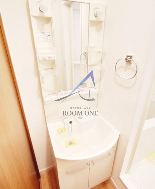 エルメゾンＭの洗面所|洗面台です。