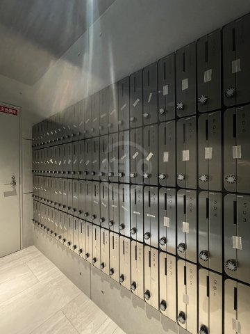 S-RESIDENCE難波大国町Uno（エスレジデンスナンバダイコクチョウウーノ）のその他共用部分|S-RESIDENCE難波大国町Uno（エスレジデンスナンバダイコクチョウウーノ）　メールボックス