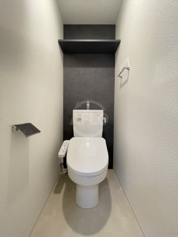 S-RESIDENCE難波大国町Uno（エスレジデンスナンバダイコクチョウウーノ）のトイレ|S-RESIDENCE難波大国町Uno（エスレジデンスナンバダイコクチョウウーノ）　温水洗浄便座