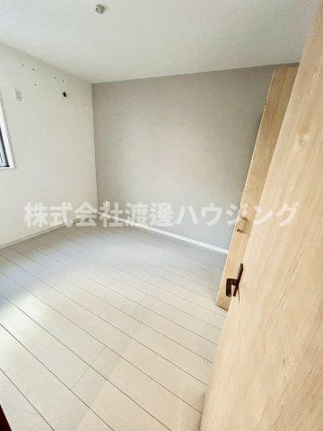 中川西1丁目一戸建の洋室