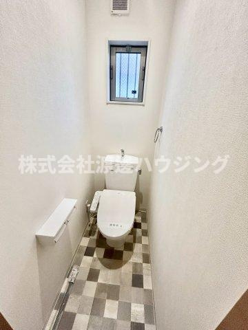 中川西1丁目一戸建のトイレ