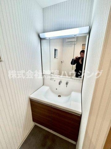 中川西1丁目一戸建の洗面所