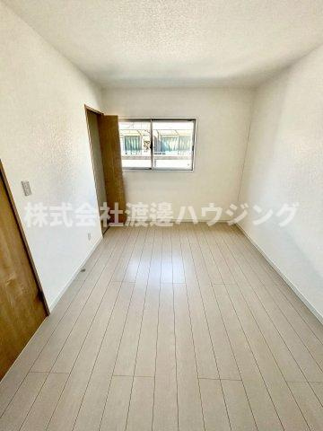 中川西1丁目一戸建の寝室