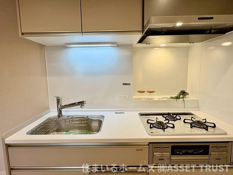 虎ノ門ガーデンのキッチン|使い勝手のよさそうなシンプルなキッチン