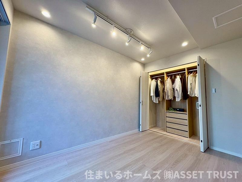 虎ノ門ガーデンの洋室