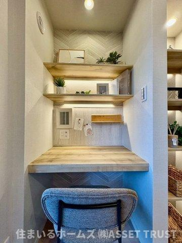 虎ノ門ガーデンのその他|落ち着いて作業が出来そうなDENスペース♪