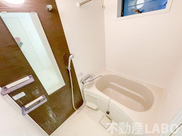 アートコーポ東太子の浴室