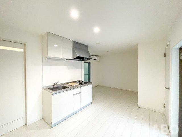 アートコーポ東太子の洋室